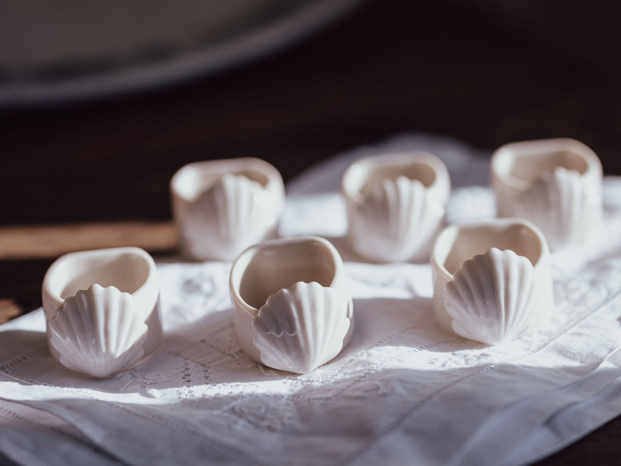 Vintage Ceramic Scallop Napkin Rings – Set of 6