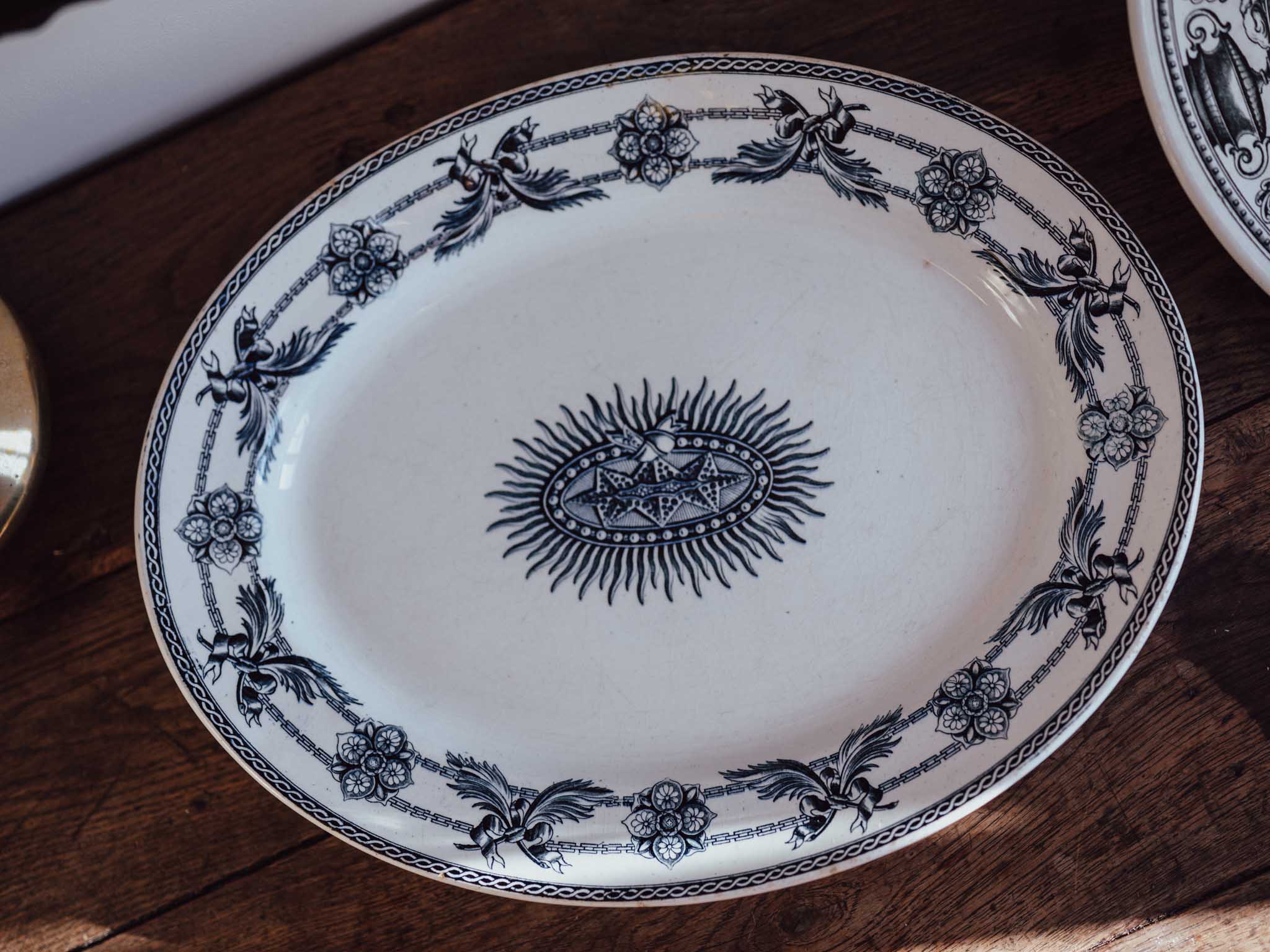 Antique Wedgwood & Co. “Indian Star” Indigo Blue Transferware Platter (40cm)