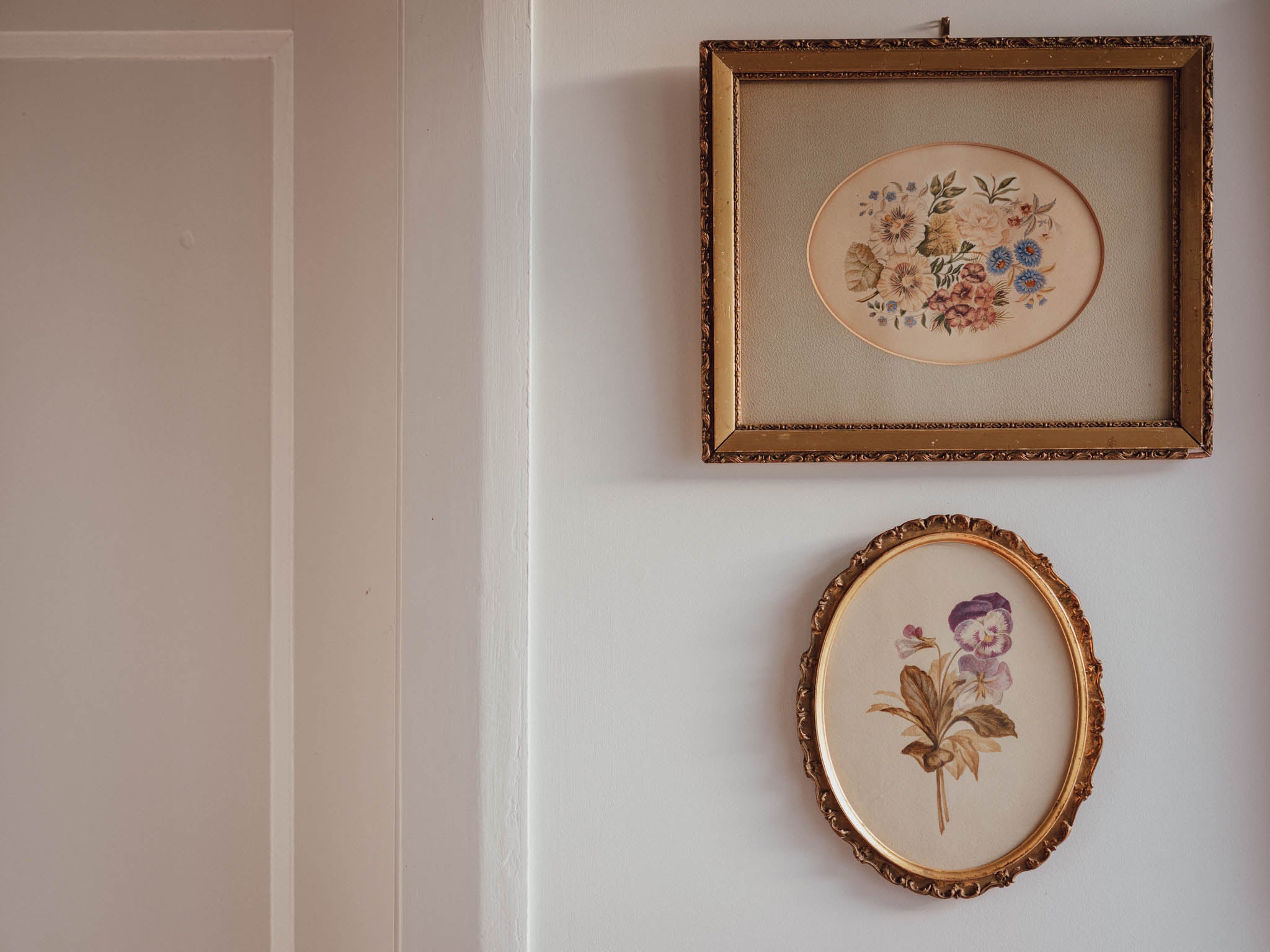 Antique Floral Watercolour in Ornate Gilded Frame