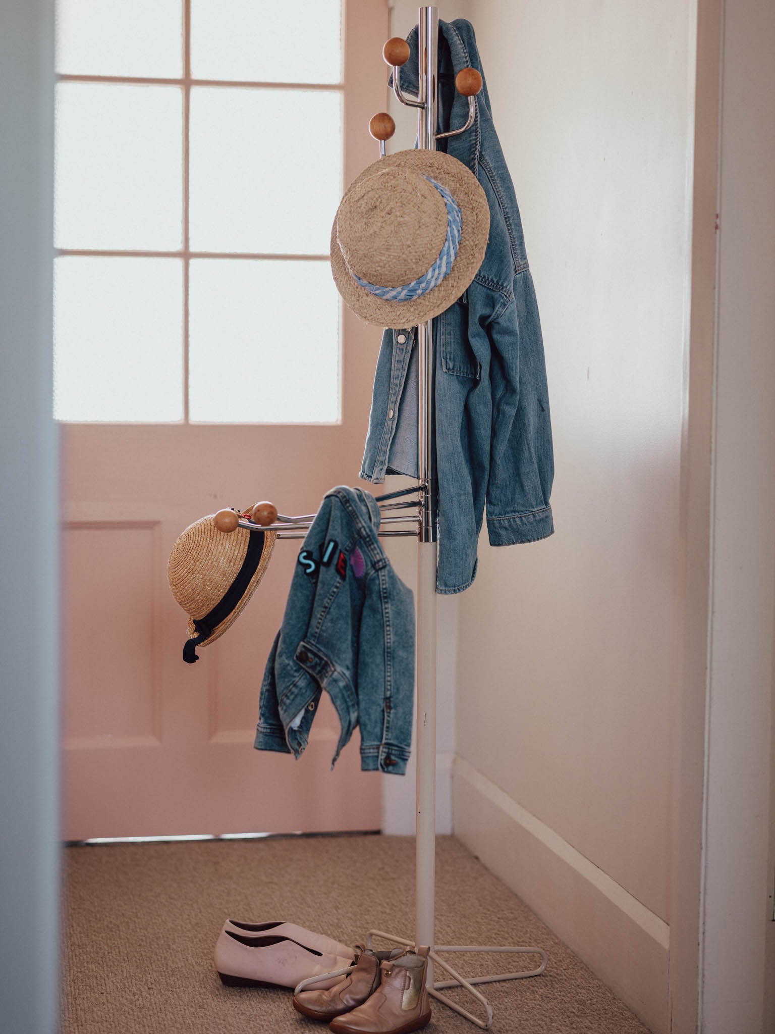 Vintage Mid-Century Atomic Hat & Coat Rack - New Zealand, 1970s