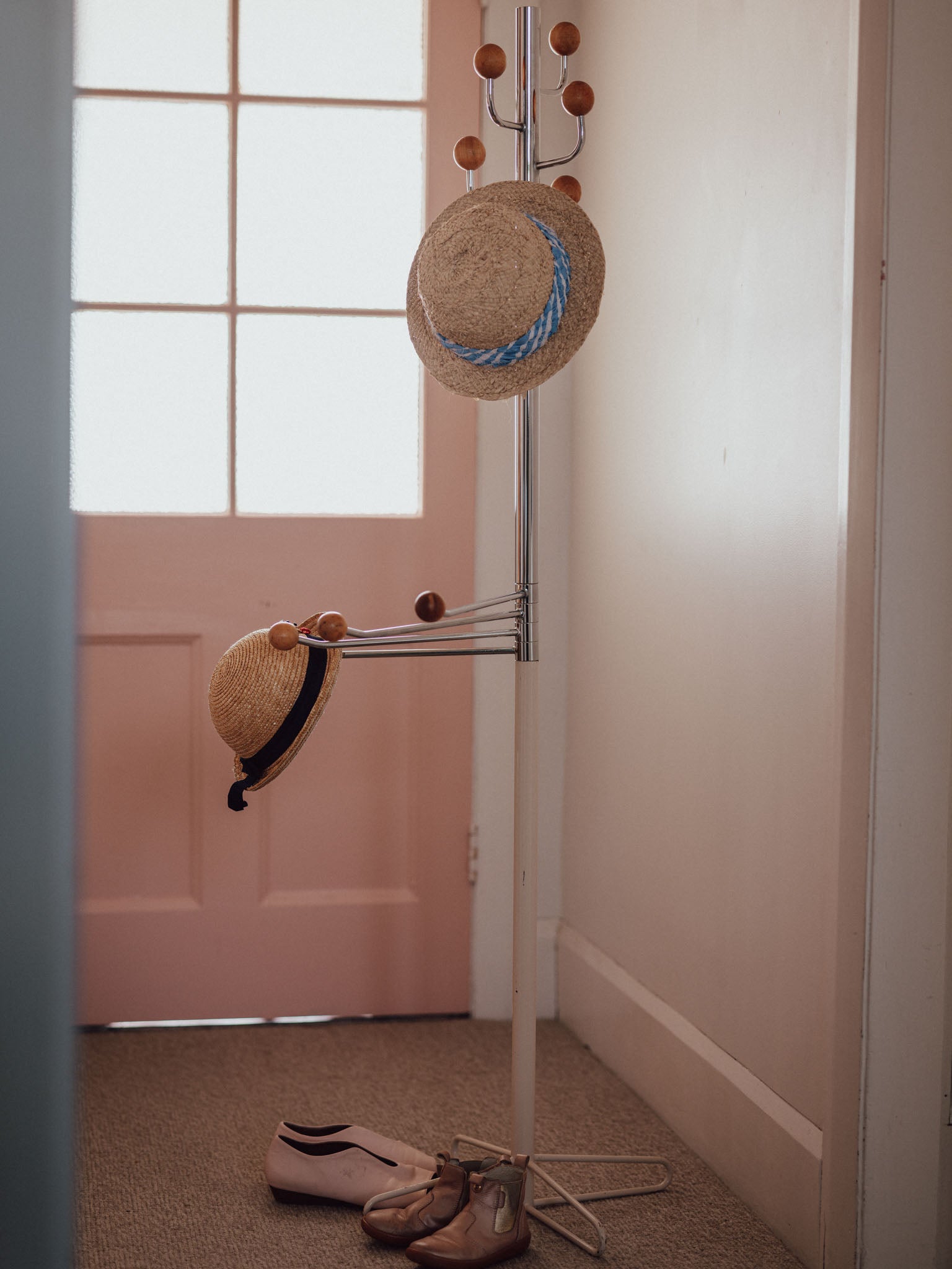 Vintage Mid-Century Atomic Hat & Coat Rack - New Zealand, 1970s