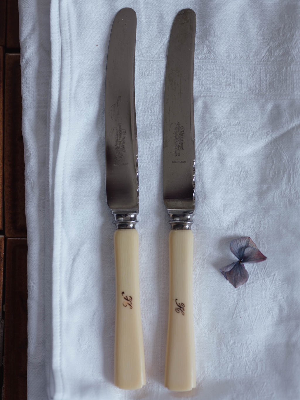 Stainless Faux Bone Handled Cutlery (engraved H)