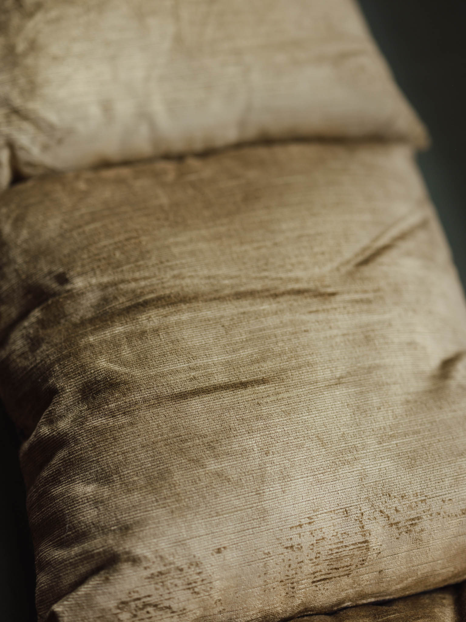 Sanderson “Isfahan” Linen Throw Cushions