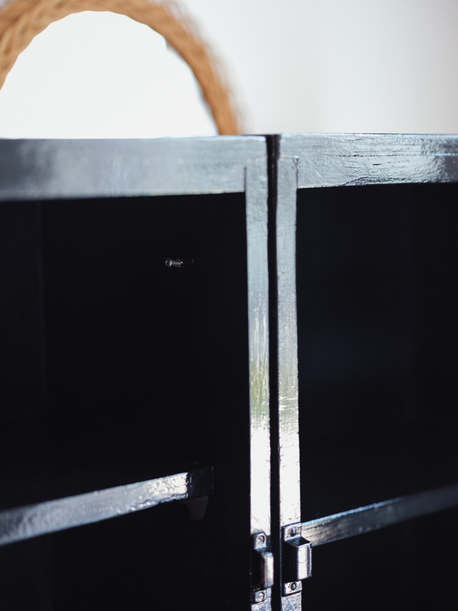 Pair of Lacquered Bedside Tables - Black