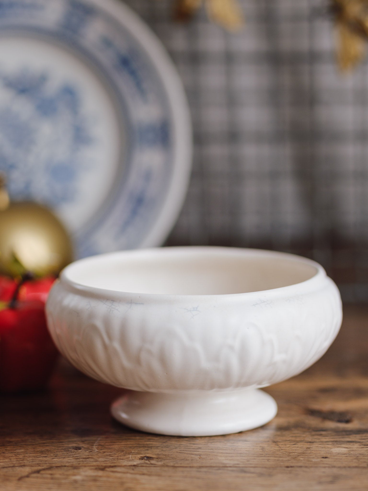 1930s Cream Pedestal Bowl with Botanical Relief Pattern
