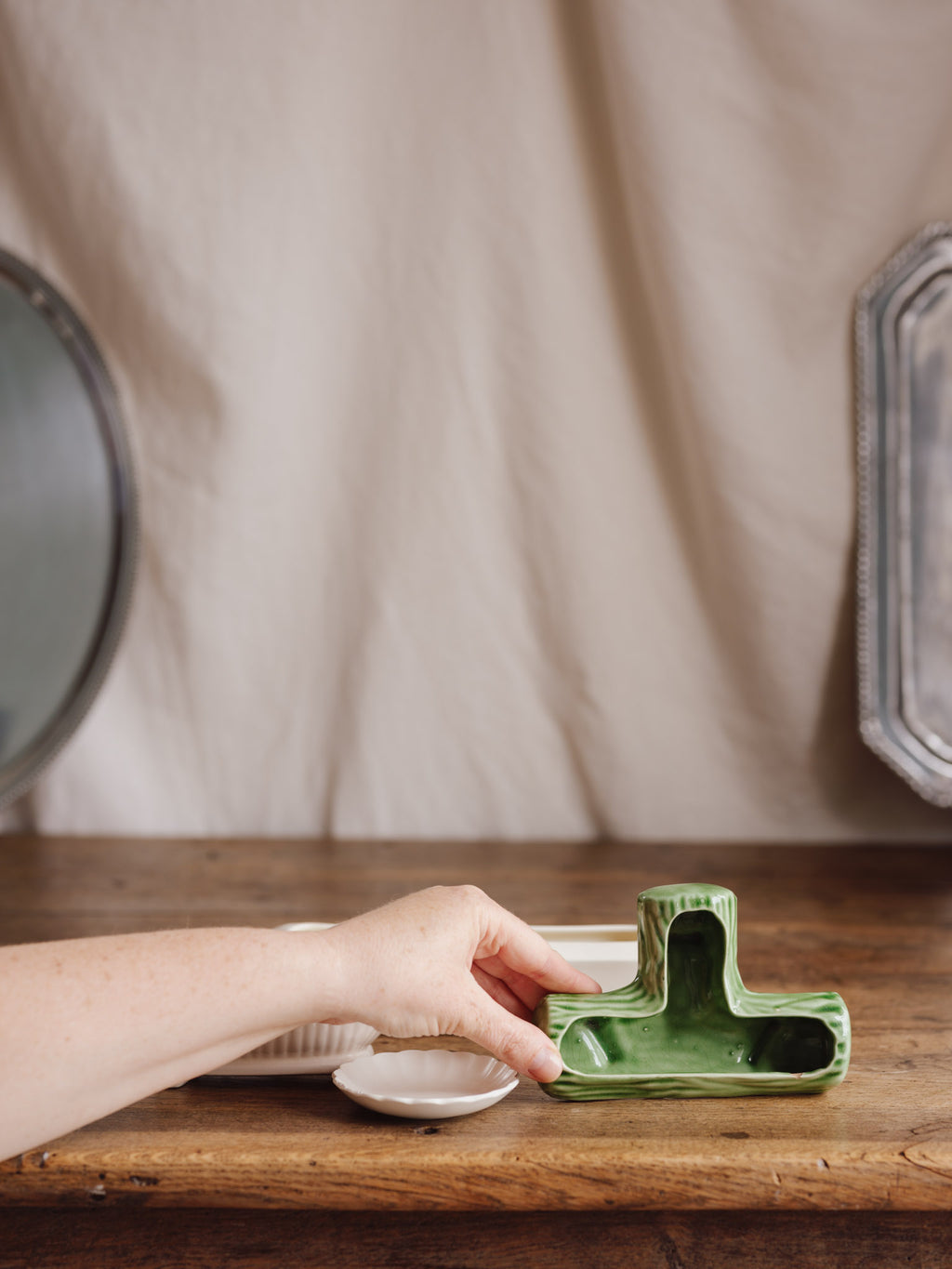 Green T-Shaped Ceramic Log Trough Vase