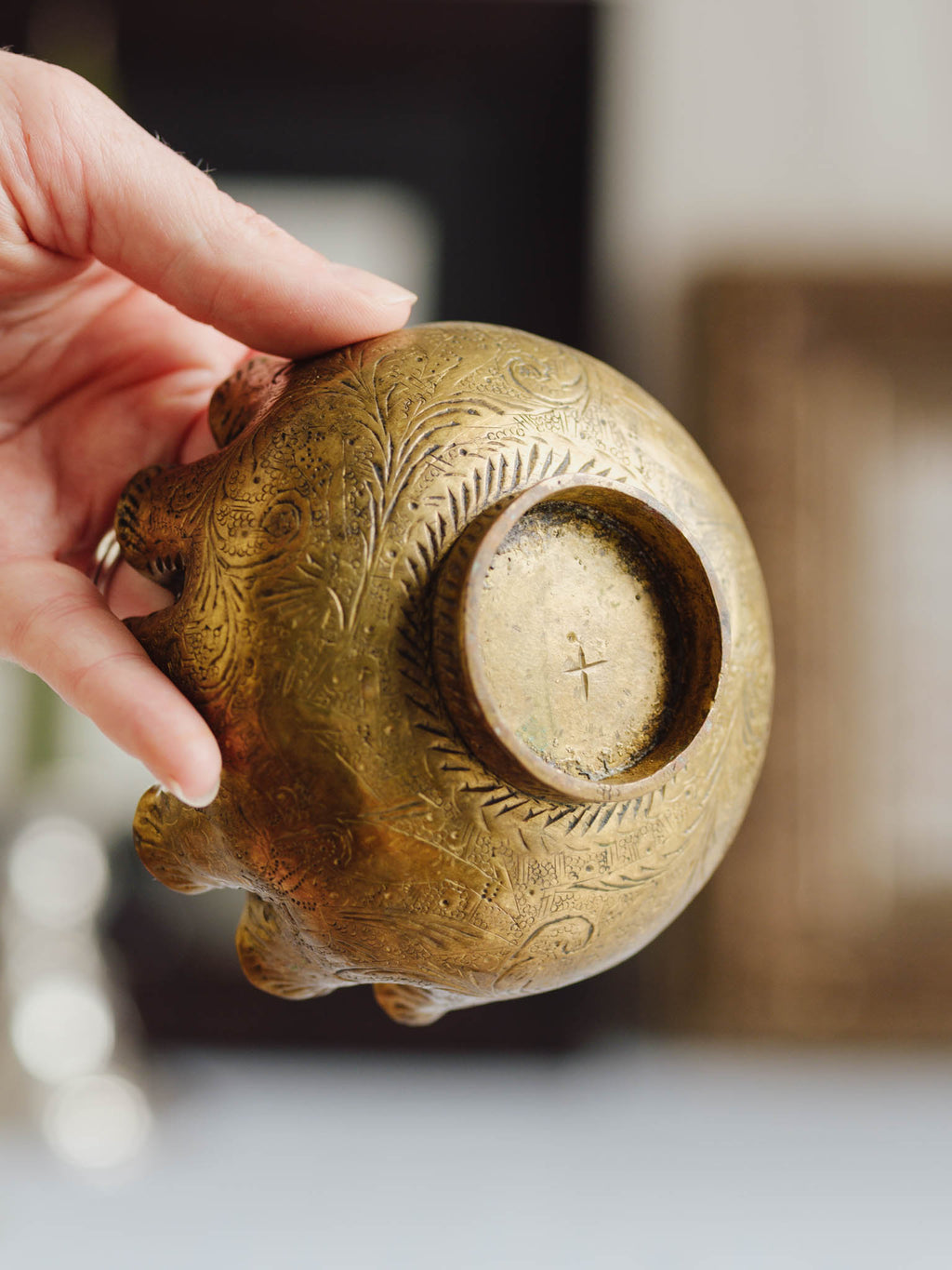 Vintage Hand-Beaten Brass Trinket Bowl - Scalloped Edge & Patina