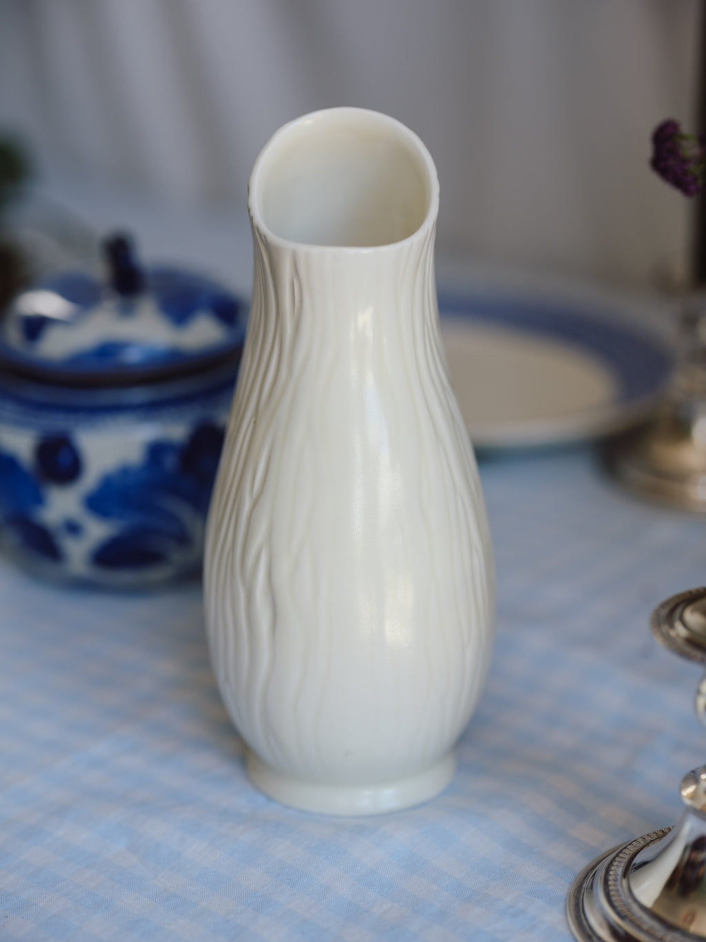 Vintage Crown Devon Cream & Green Sculptural Vase (Shape 1220)