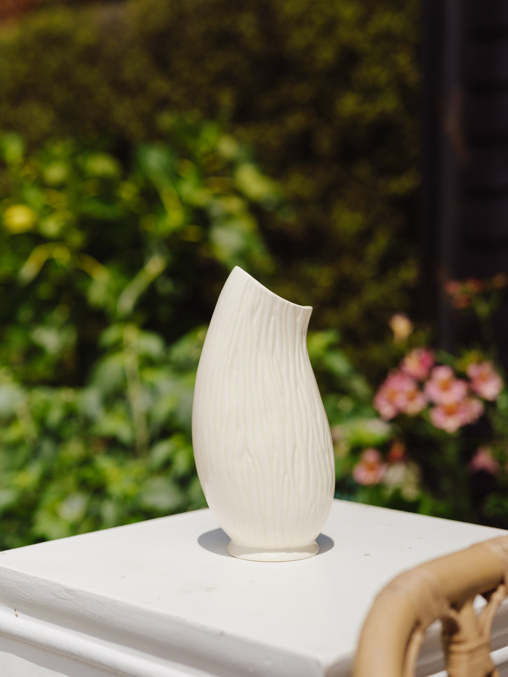 Vintage Crown Devon Cream & Green Sculptural Vase (Shape 1220)